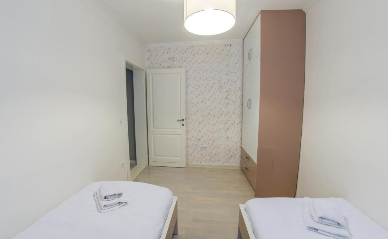 Apartment Light De Luxe - With Old Bridge View Mostar Exterior foto